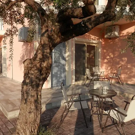 Thea Athos Apartman Limenária